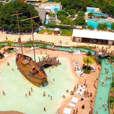 Lacqua Diroma Oficial - Diroma Acqua Park Incluido - Com Roupa De Cama E Banho Caldas Novas Ngoại thất bức ảnh