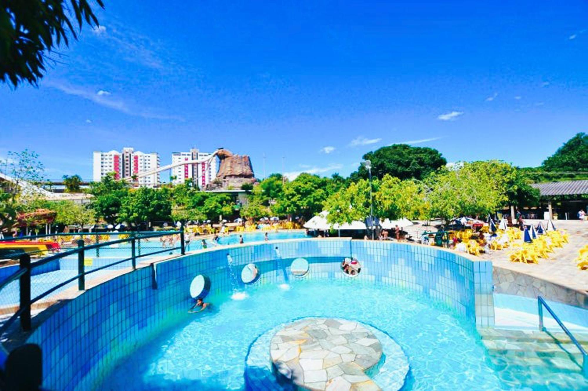 Lacqua Diroma Oficial - Diroma Acqua Park Incluido - Com Roupa De Cama E Banho Caldas Novas Ngoại thất bức ảnh