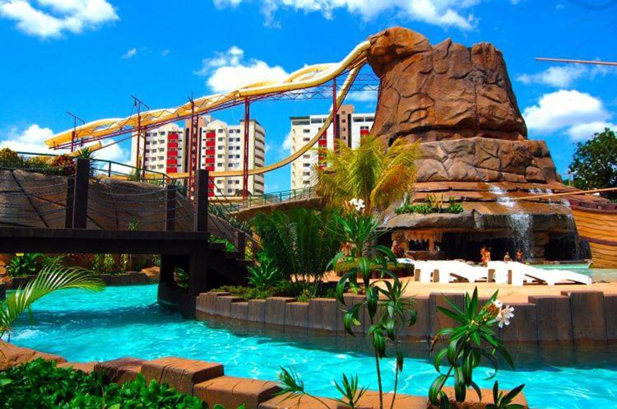Lacqua Diroma Oficial - Diroma Acqua Park Incluido - Com Roupa De Cama E Banho Caldas Novas Ngoại thất bức ảnh